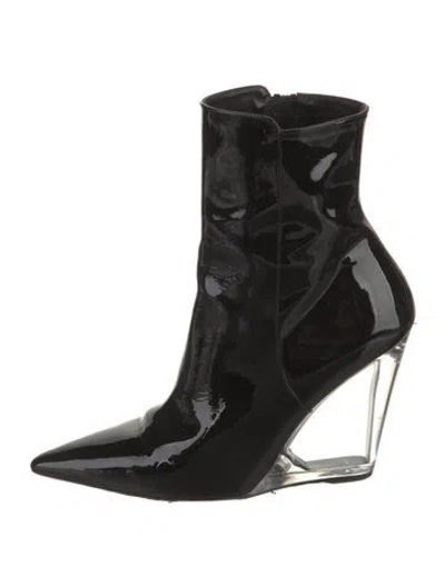 Pre-owned Stuart Weitzman Patent Leather Boots In Black