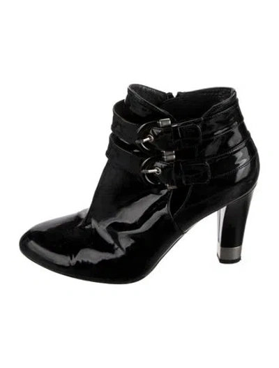Pre-owned Stuart Weitzman Patent Leather Boots In Black