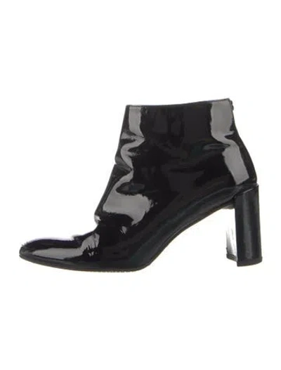 Pre-owned Stuart Weitzman Patent Leather Boots In Black