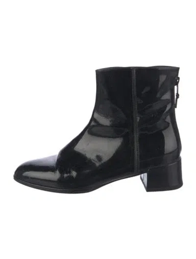 Pre-owned Stuart Weitzman Patent Leather Boots In Black
