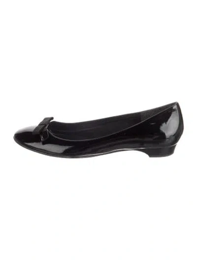 Pre-owned Stuart Weitzman Patent Leather Bow Accents Ballet Flats In Black