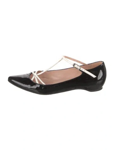 Pre-owned Stuart Weitzman Patent Leather Bow Accents Mary Jane Flats In Black