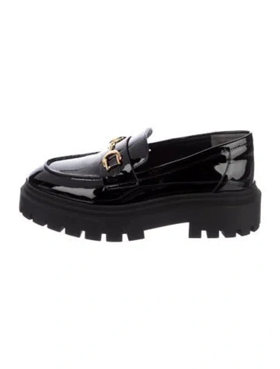 Pre-owned Stuart Weitzman Patent Leather Chain-link Accents Loafers In Black