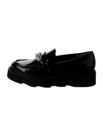 Pre-owned Stuart Weitzman Patent Leather Chain-link Accents Loafers In Black