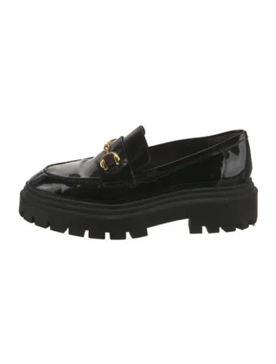 Pre-owned Stuart Weitzman Patent Leather Chain-link Accents Loafers In Black