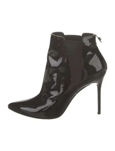 Pre-owned Stuart Weitzman Patent Leather Chelsea Boots In Black