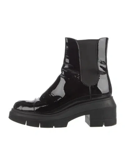 Pre-owned Stuart Weitzman Patent Leather Chelsea Boots In Black