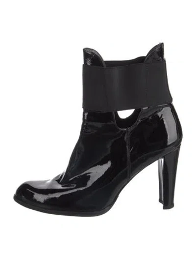 Pre-owned Stuart Weitzman Patent Leather Chelsea Boots In Black