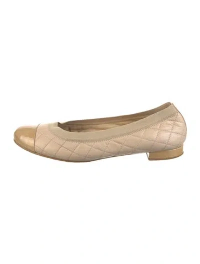 Pre-owned Stuart Weitzman Patent Leather Colorblock Pattern Flats In Neutral