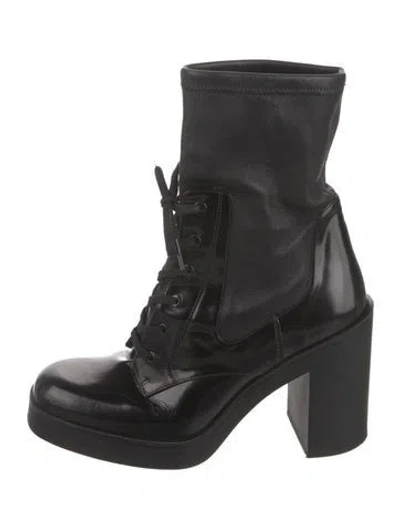 Pre-owned Stuart Weitzman Patent Leather Combat Boots In Black