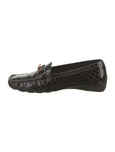 Pre-owned Stuart Weitzman Patent Leather Crystal Embellishments Loafers In Black