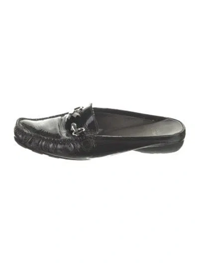 Pre-owned Stuart Weitzman Patent Leather Crystal Embellishments Mules In Black
