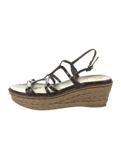 Pre-owned Stuart Weitzman Patent Leather Espadrilles In Brown