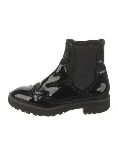 Pre-owned Stuart Weitzman Patent Leather Lasercut Accents Chelsea Boots In Black