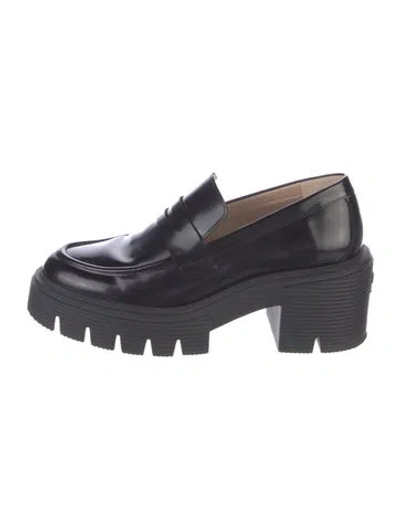 Pre-owned Stuart Weitzman Patent Leather Loafers In Black