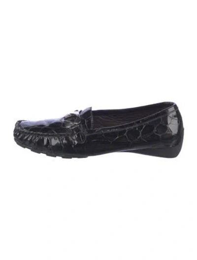 Pre-owned Stuart Weitzman Patent Leather Loafers In Blue