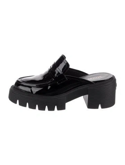 Pre-owned Stuart Weitzman Patent Leather Mules In Black