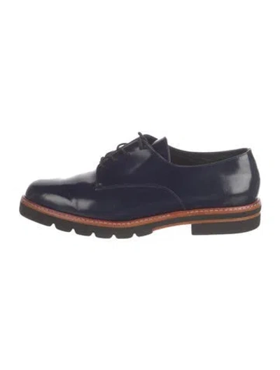 Pre-owned Stuart Weitzman Patent Leather Oxfords In Blue
