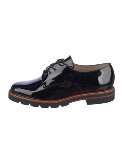 Pre-owned Stuart Weitzman Patent Leather Oxfords In Blue