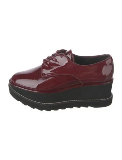 Pre-owned Stuart Weitzman Patent Leather Oxfords In Burgundy