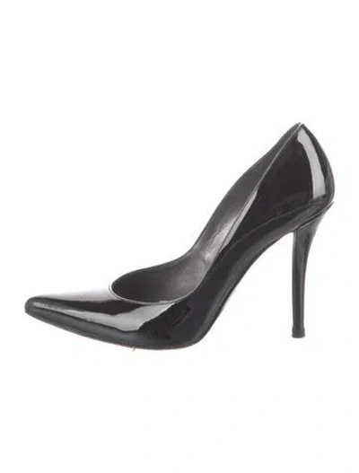 Pre-owned Stuart Weitzman Patent Leather Pumps In Black