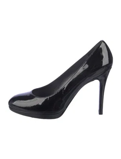 Pre-owned Stuart Weitzman Patent Leather Pumps In Black