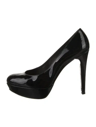 Pre-owned Stuart Weitzman Patent Leather Pumps In Black