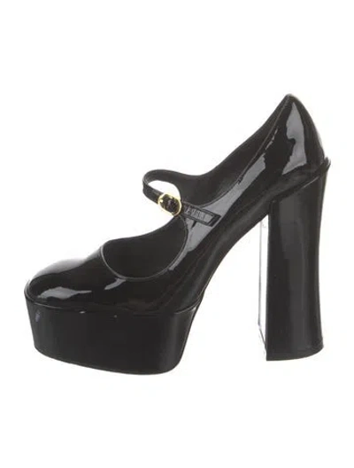 Pre-owned Stuart Weitzman Patent Leather Pumps In Black