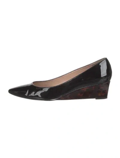 Pre-owned Stuart Weitzman Patent Leather Pumps In Black