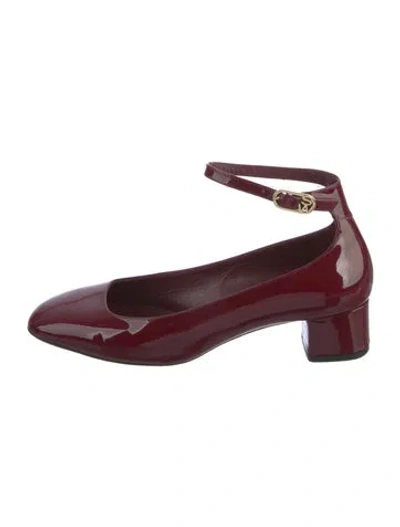 Pre-owned Stuart Weitzman Patent Leather Pumps In Burgundy