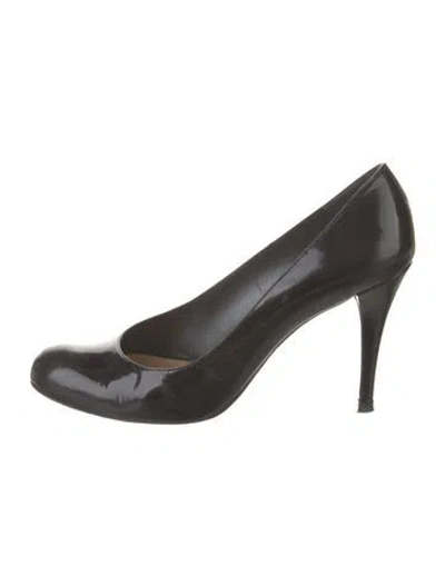 Pre-owned Stuart Weitzman Patent Leather Pumps In Green