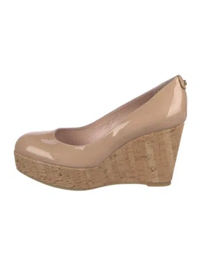 Pre-owned Stuart Weitzman Patent Leather Pumps In Neutral