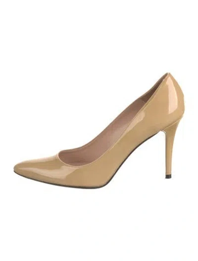 Pre-owned Stuart Weitzman Patent Leather Pumps In Neutral