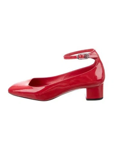 Pre-owned Stuart Weitzman Patent Leather Pumps In Red