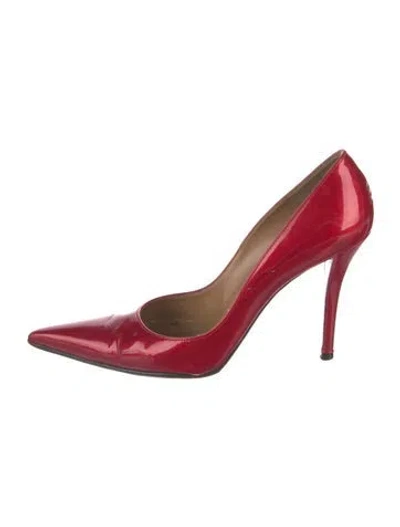 Pre-owned Stuart Weitzman Patent Leather Pumps In Red