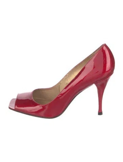 Pre-owned Stuart Weitzman Patent Leather Pumps In Red