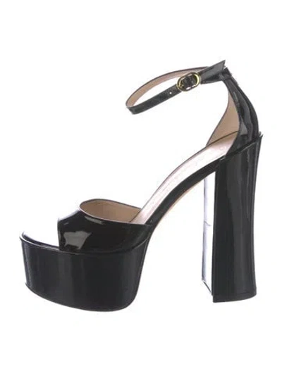 Pre-owned Stuart Weitzman Patent Leather Sandals In Black