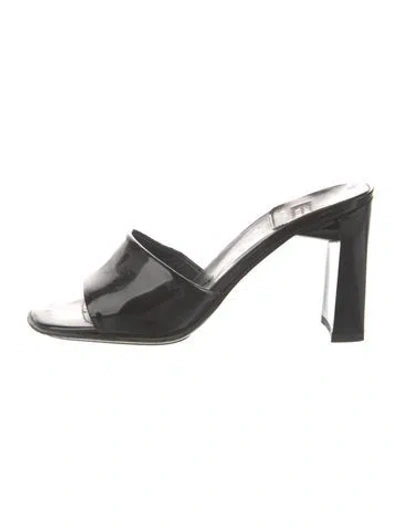 Pre-owned Stuart Weitzman Patent Leather Slides In Black