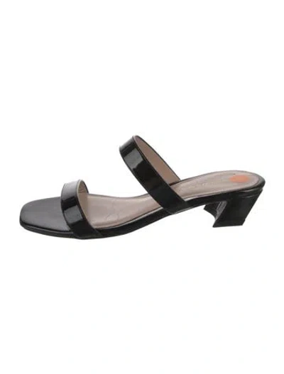 Pre-owned Stuart Weitzman Patent Leather Slides In Black