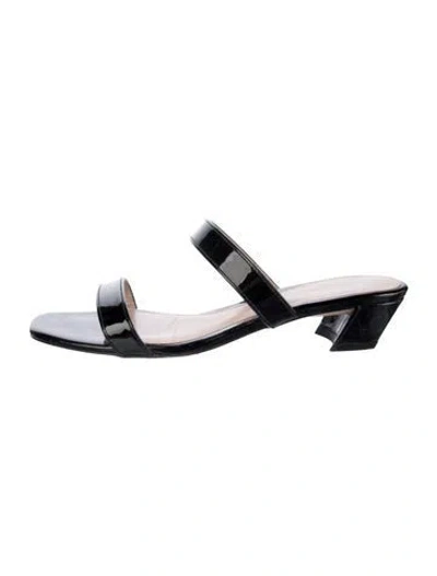 Pre-owned Stuart Weitzman Patent Leather Slides In Black