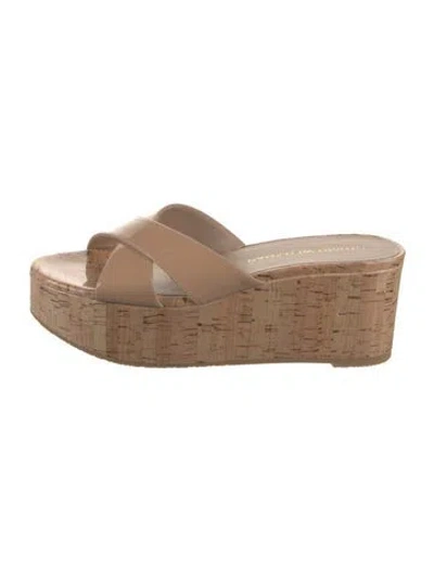 Pre-owned Stuart Weitzman Patent Leather Slides In Neutral