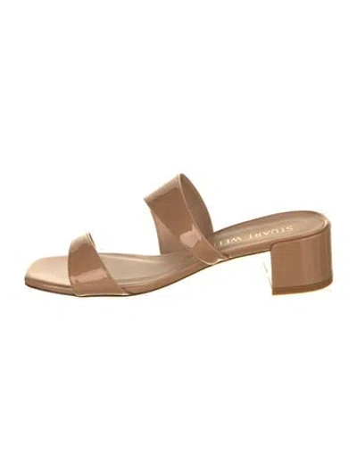 Pre-owned Stuart Weitzman Patent Leather Slides In Neutral