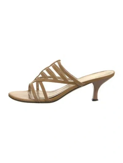 Pre-owned Stuart Weitzman Patent Leather Slides In Neutral