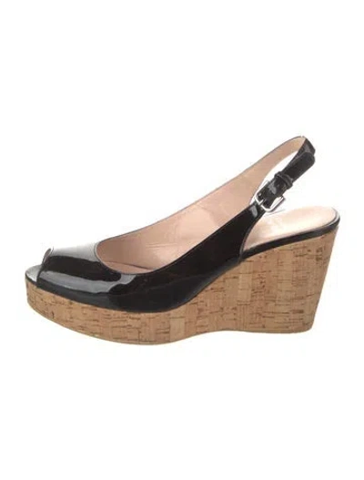 Pre-owned Stuart Weitzman Patent Leather Slingback Pumps In Black