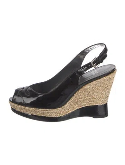 Pre-owned Stuart Weitzman Patent Leather Slingback Pumps In Black