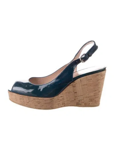 Pre-owned Stuart Weitzman Patent Leather Slingback Pumps In Blue