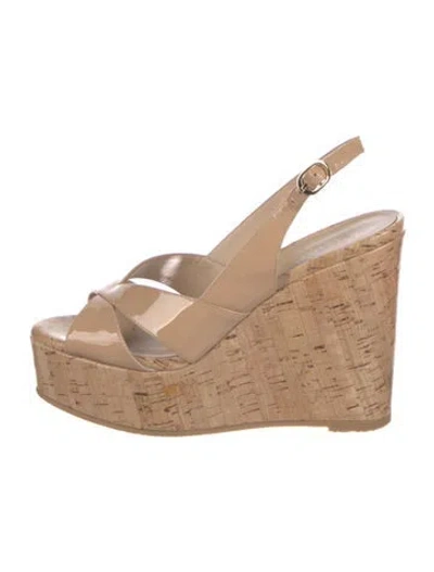 Pre-owned Stuart Weitzman Patent Leather Slingback Pumps In Neutral