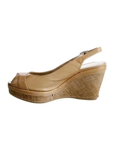 Pre-owned Stuart Weitzman Patent Leather Slingback Sandals In Neutral
