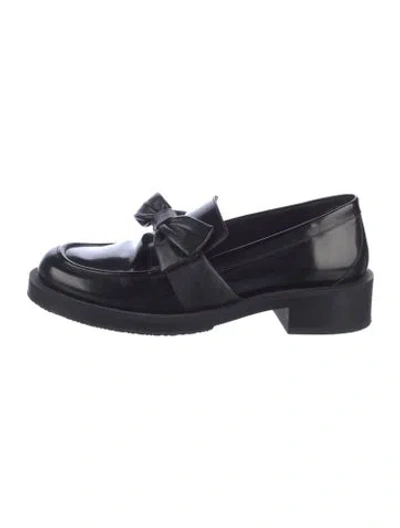 Pre-owned Stuart Weitzman Patent Leather Tassel Accents Loafers In Black