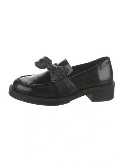 Pre-owned Stuart Weitzman Patent Leather Tassel Accents Loafers In Black